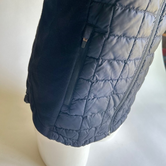 The North Face Black Nylon Polyester Hooded Vest size XS - Picture 5 of 15